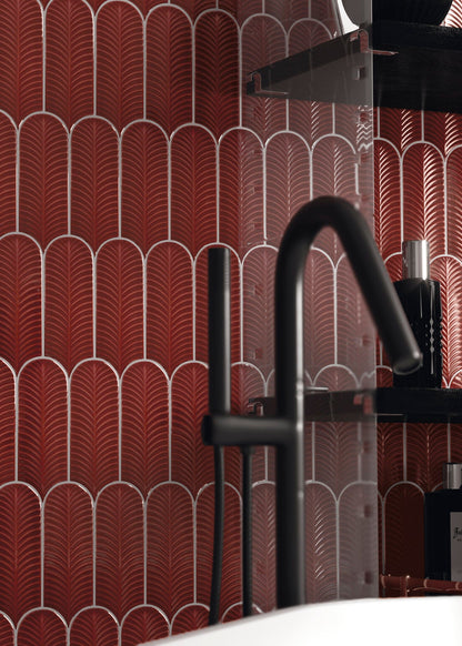 Alma Scale Garnet 8X21.5