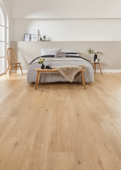 Karndean Canadian Nude Oak VGW8117 Gluedown