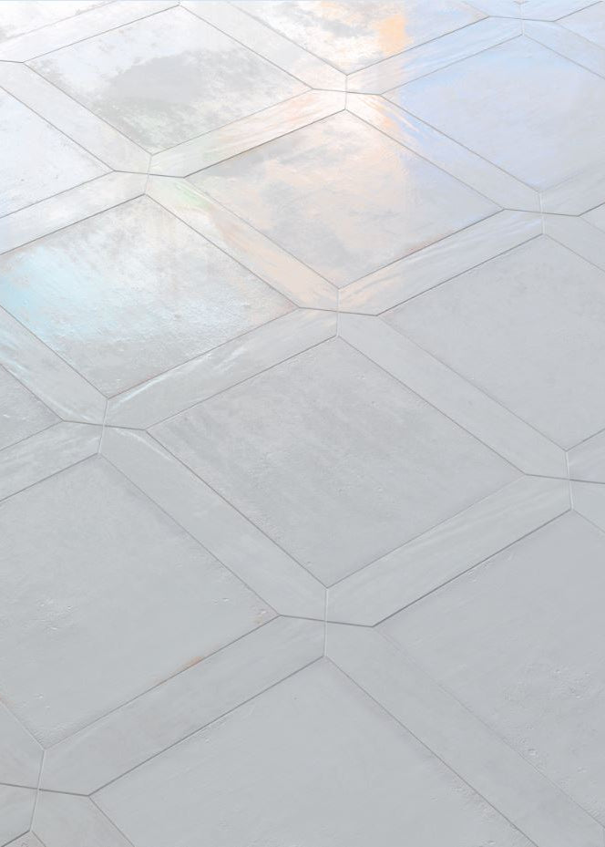 Chateau Crayon White 4x22.6 Gloss