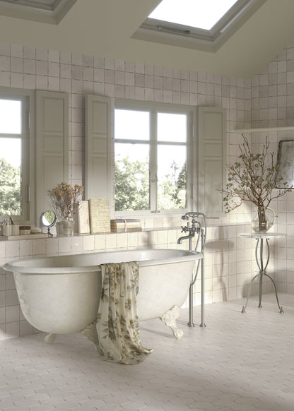 Hammam White 13.9x16 Matt